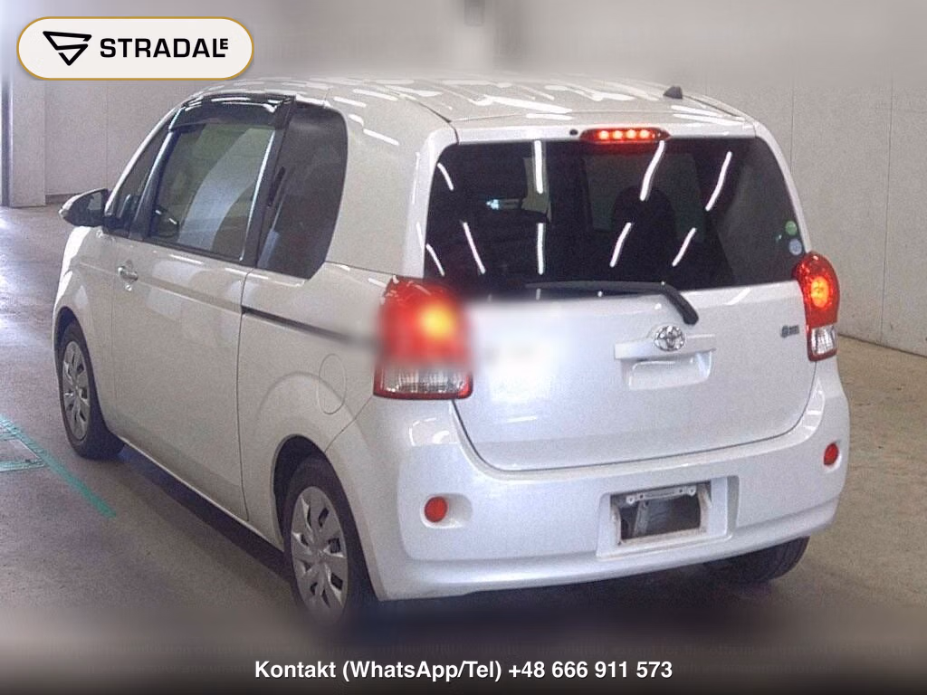 TOYOTA PORTE 4D X, miniaturka 3