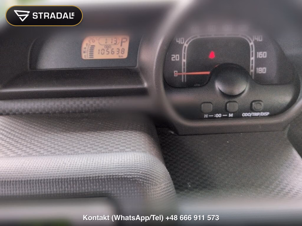 TOYOTA PORTE 4D X, miniaturka 7