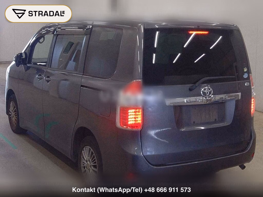 TOYOTA NOAH X, miniaturka 3