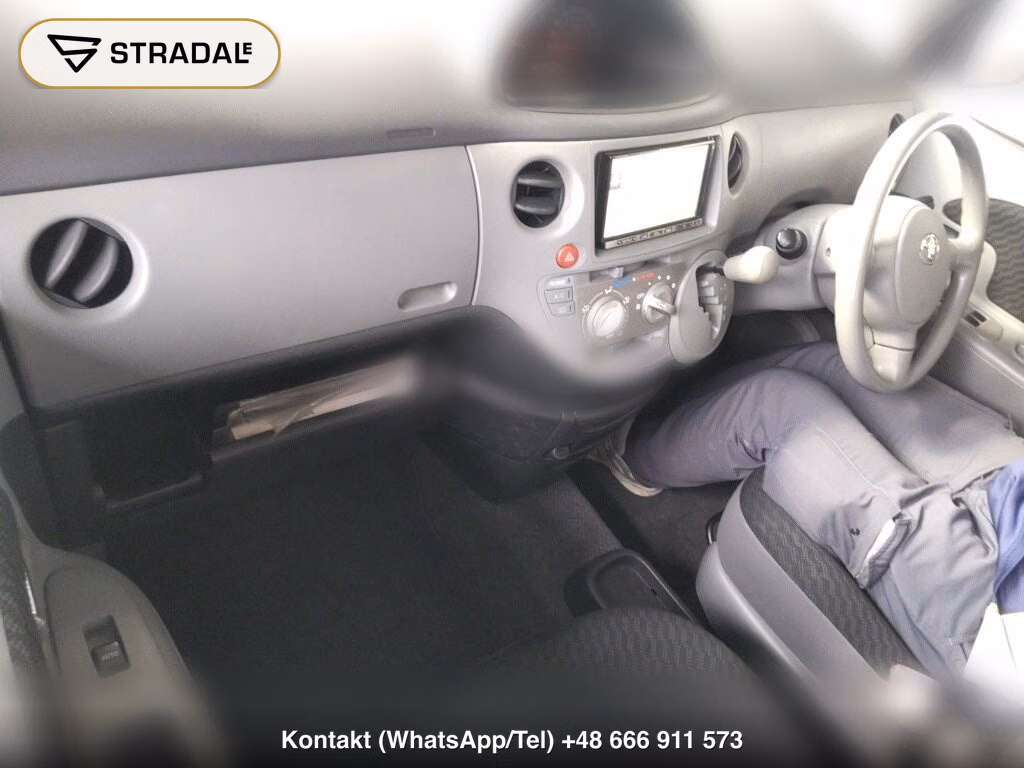 TOYOTA SIENTA X LIMITED, miniaturka 4