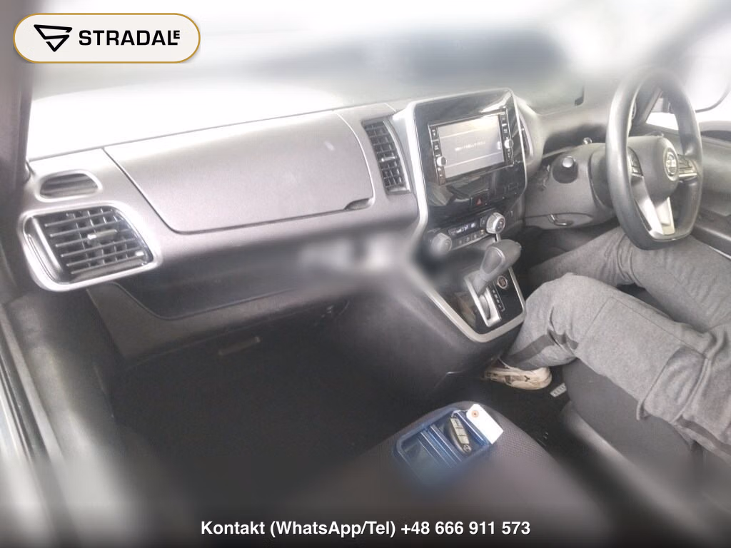NISSAN SERENA 5D X V SELECTION, miniaturka 4