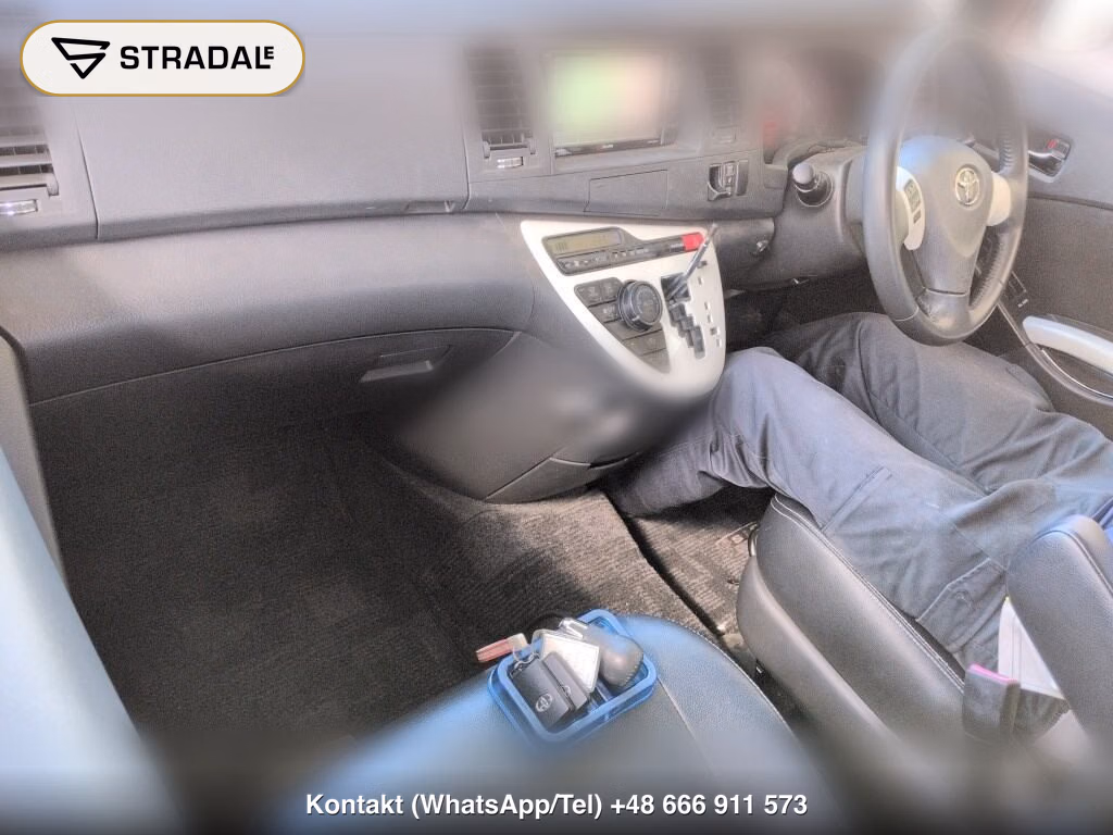 TOYOTA ISIS PLATANA V SELECTION, miniaturka 4
