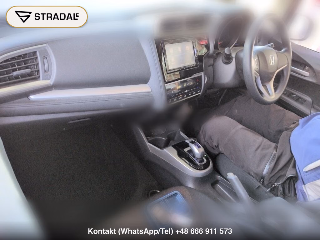 HONDA FIT HYBRID 4WD F PACKAGE, miniaturka 4