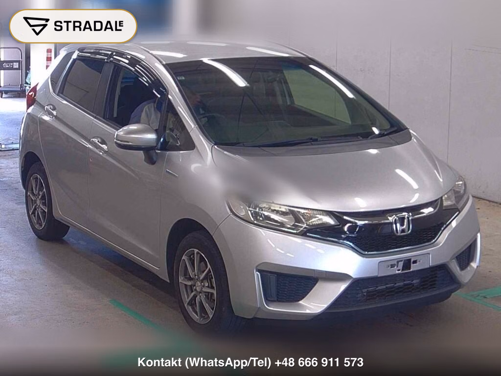 HONDA FIT HYBRID 4WD F PACKAGE 2015, aukcja z Japonii, zdjęcie 1