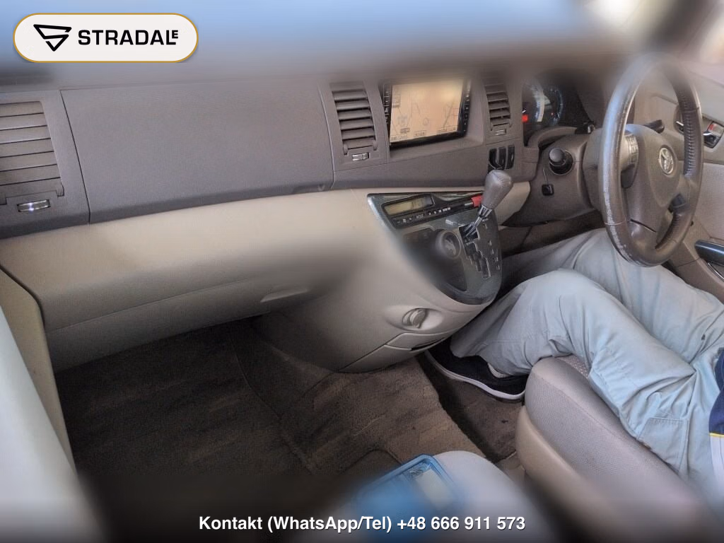 TOYOTA ISIS PLATANA LIMITED, miniaturka 4