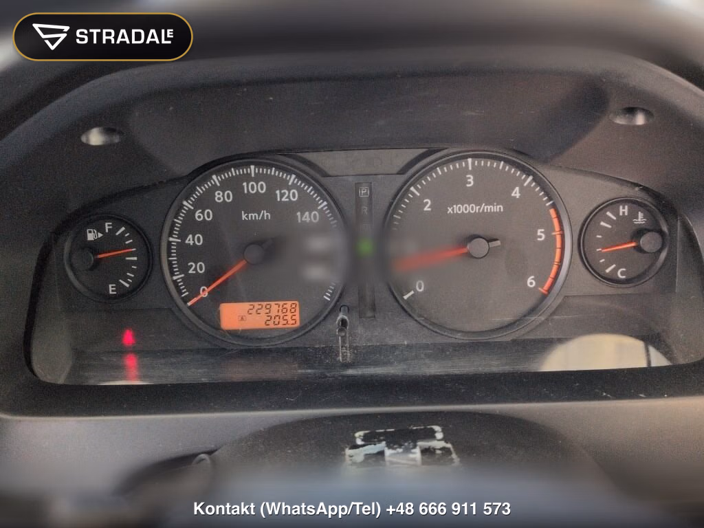 NISSAN CARAVAN 4D 4WD, miniaturka 4