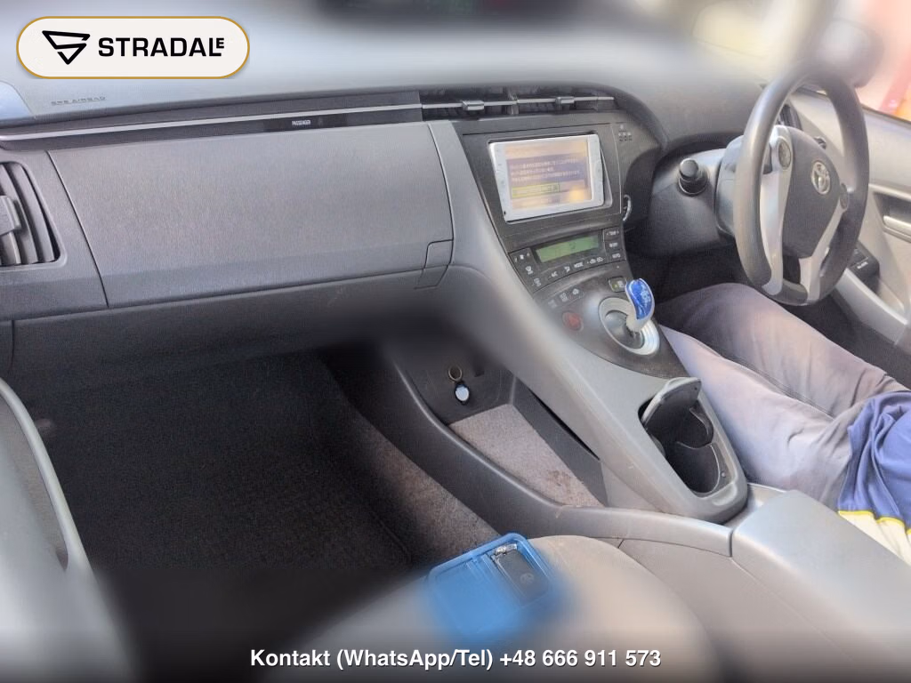 TOYOTA PRIUS 5D L, miniaturka 4