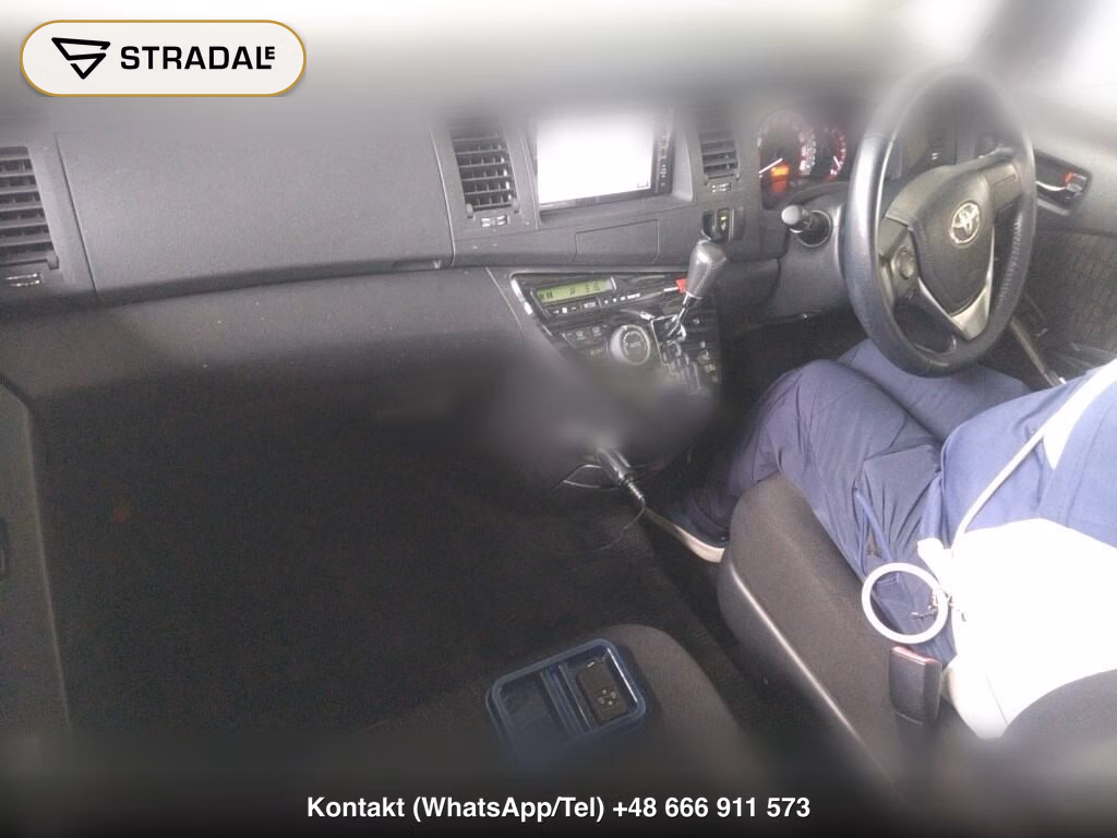 TOYOTA ISIS PLATANA V SELECTION, miniaturka 4