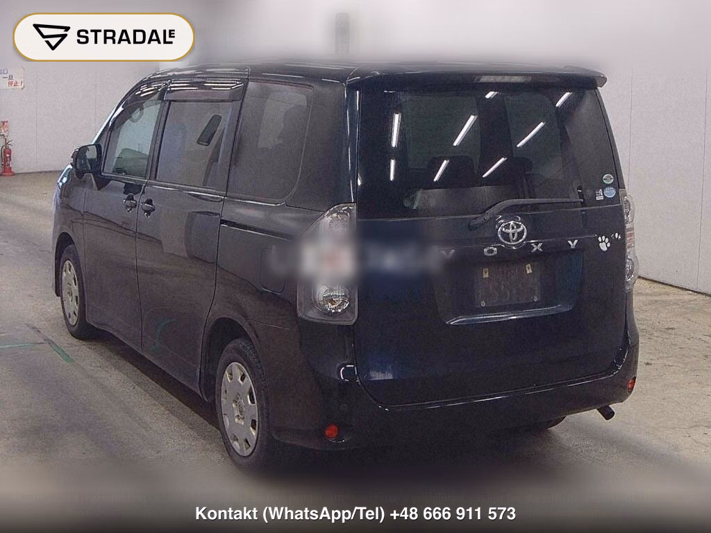TOYOTA VOXY X, miniaturka 3
