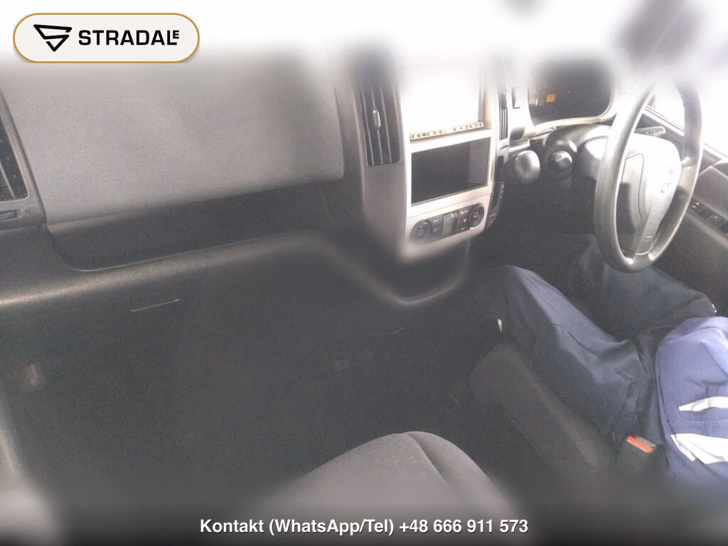 NISSAN SERENA 5D 20S, miniaturka 4
