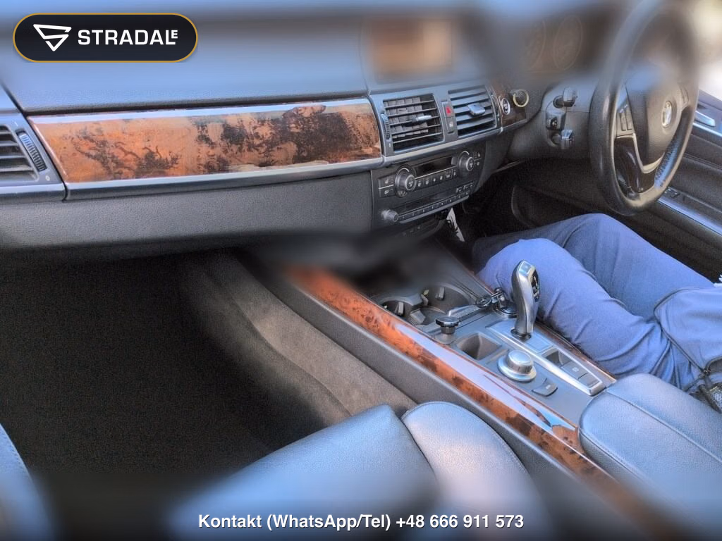 BMW X5 4WD 3.0SI, miniaturka 4