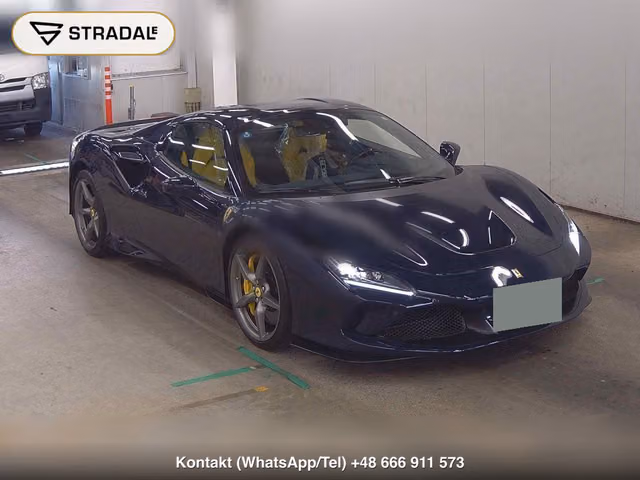 FERRARI F8 SPIDER BASE GRADE 2023, samochód z aukcji Japonii