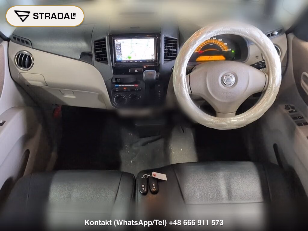 NISSAN ROOX E, miniaturka 4