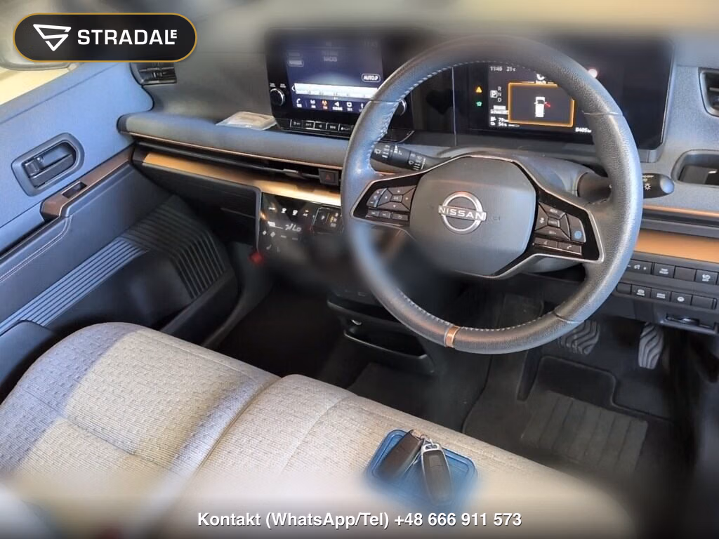 NISSAN SAKURA G, miniaturka 4