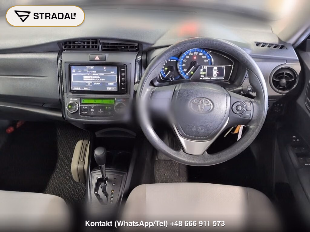 TOYOTA COROLLA AXIO HYBRID, miniaturka 4