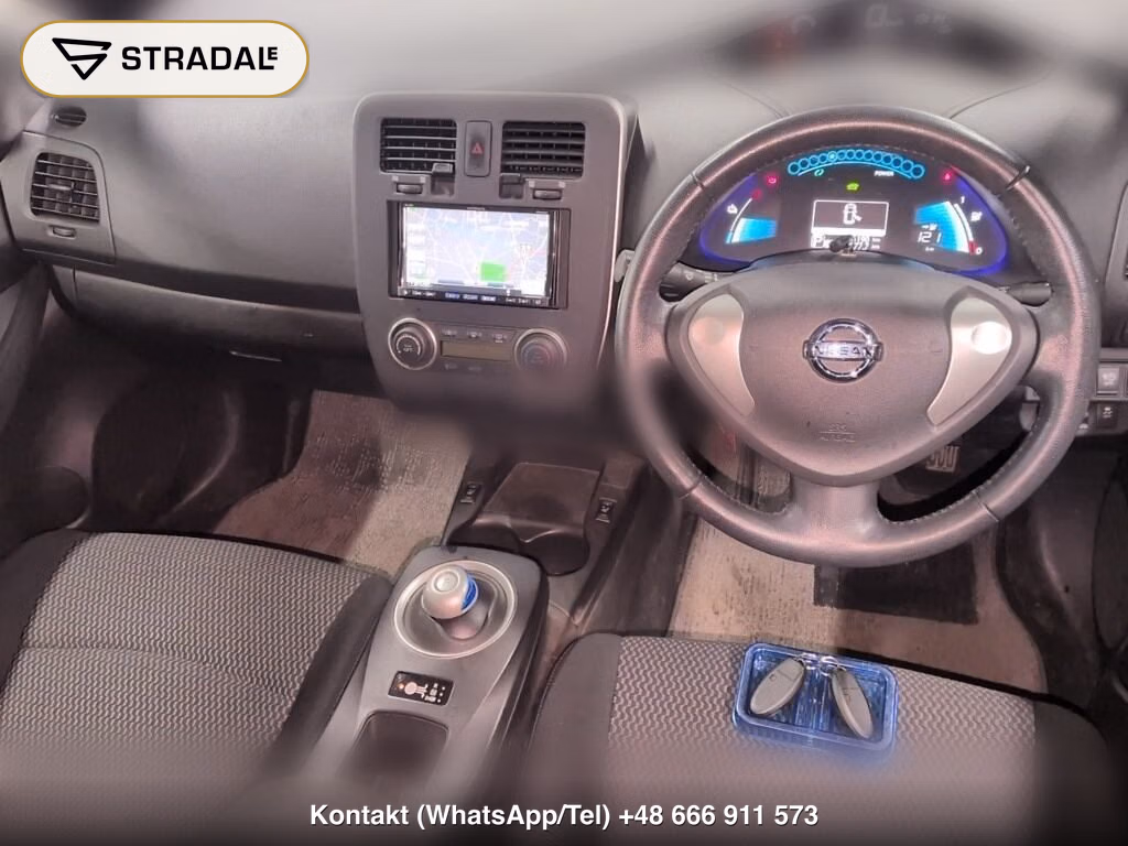 NISSAN LEAF S, miniaturka 4
