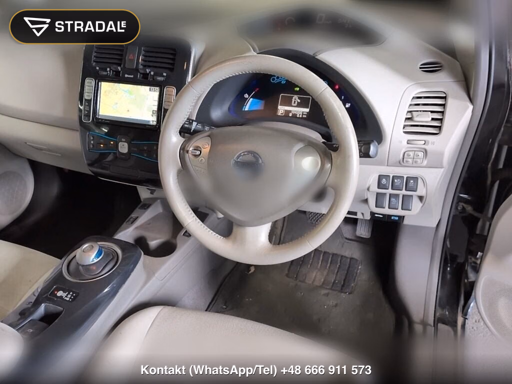 NISSAN LEAF, miniaturka 4