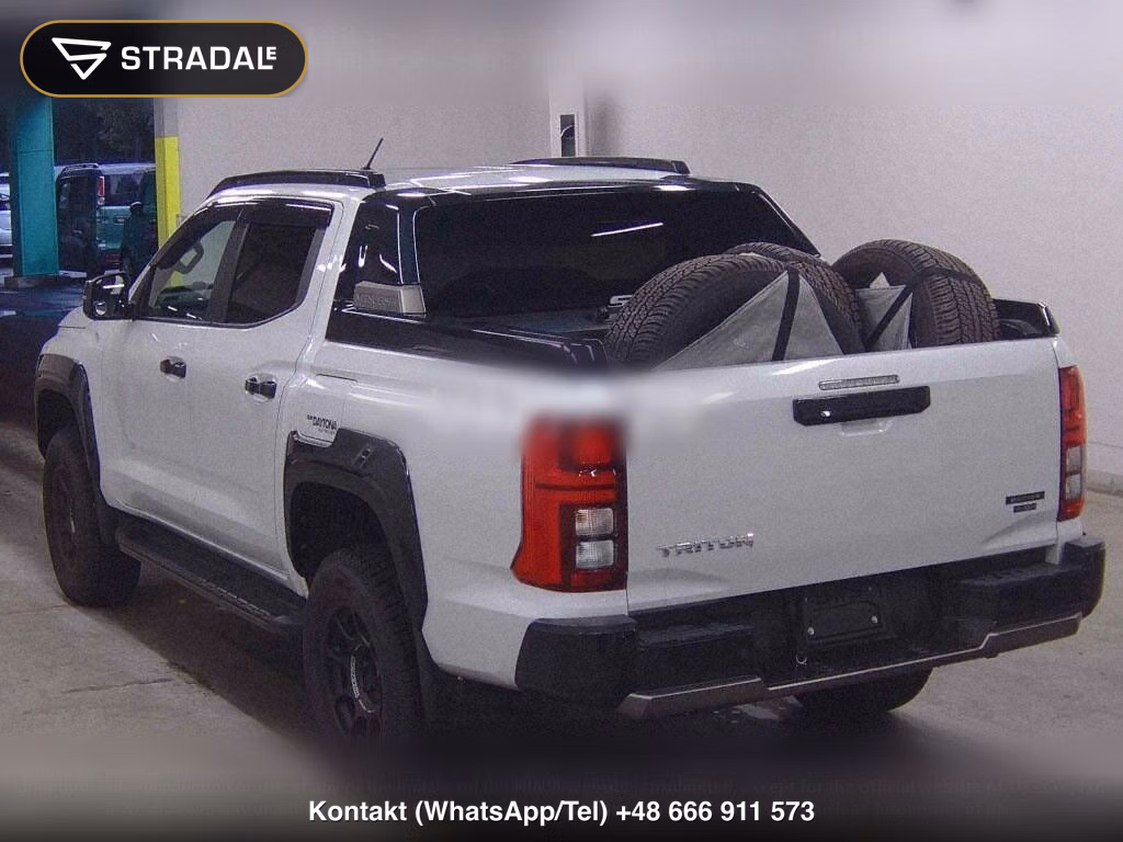 MITSUBISHI TRITON 4WD GSR, miniaturka 3
