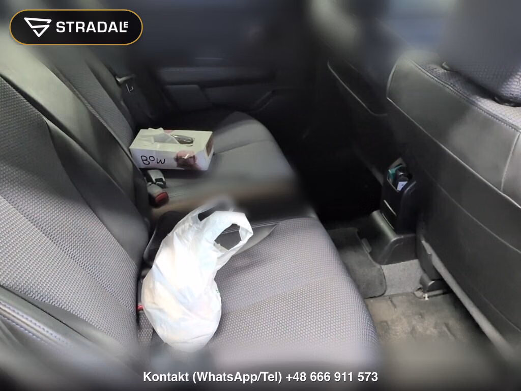 NISSAN TIIDA 15M, miniaturka 7