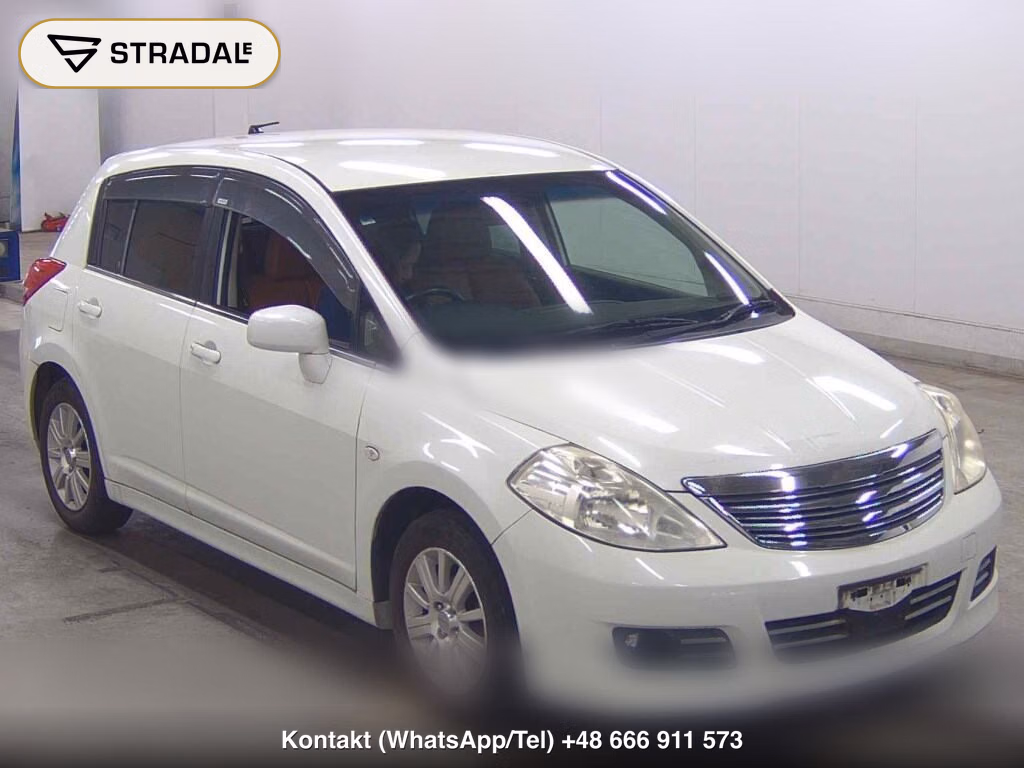 NISSAN TIIDA AXIS 2010, aukcja z Japonii, zdjęcie 1