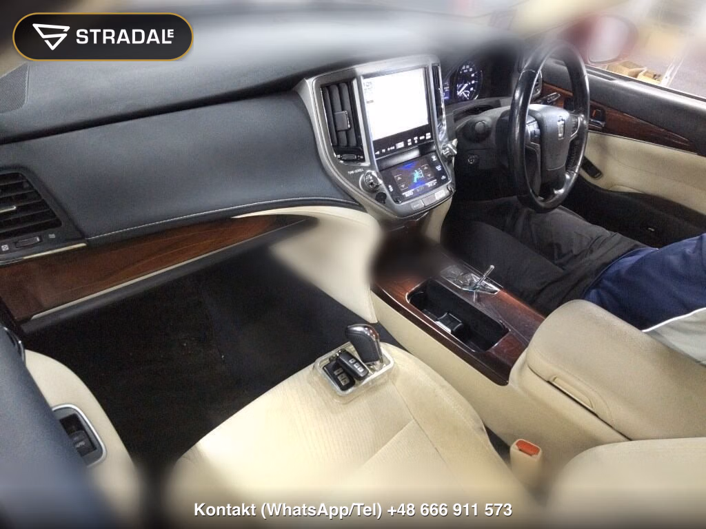 TOYOTA CROWN 4D 4WD ROYAL SALOON I-FOUR, miniaturka 4