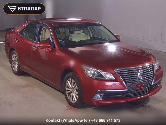 TOYOTA CROWN 4D 4WD ROYAL SALOON I-FOUR 2014, samochód z aukcji Japonii