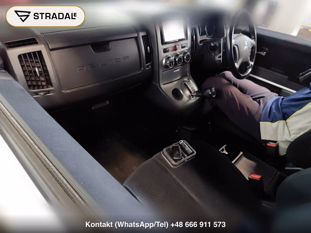 MITSUBISHI DELICA D:5 G POWER PACKAGE, miniaturka 4