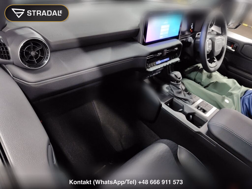 TOYOTA LAND CRUISER 250 4WD VX, miniaturka 4