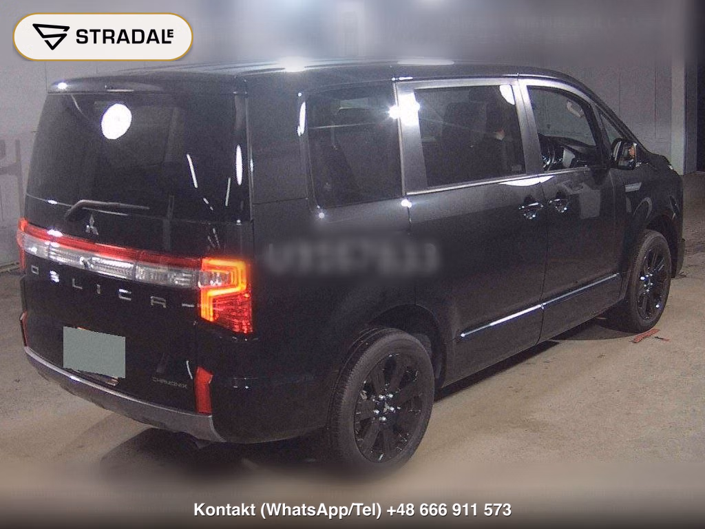 MITSUBISHI DELICA D:5 4WD CHAMONIX, miniaturka 6
