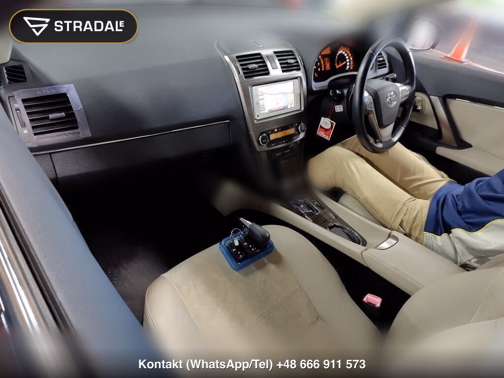 TOYOTA AVENSIS WAGON LI, miniaturka 4