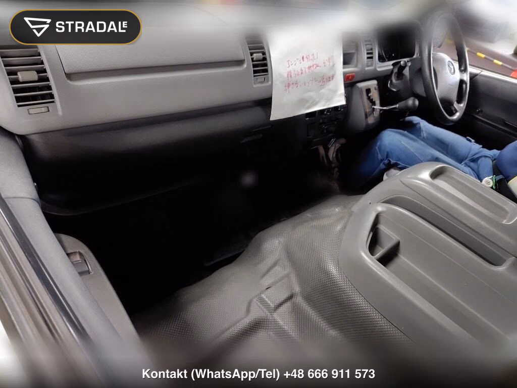 TOYOTA HIACE WAGON 4D, miniaturka 4