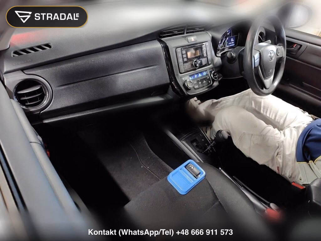 TOYOTA COROLLA AXIO HYBRID EX, miniaturka 4