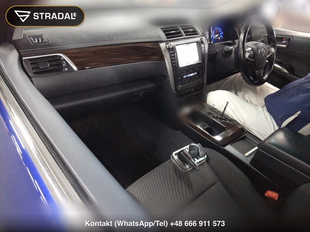 TOYOTA CAMRY 4D HYBRID G PACKAGE, miniaturka 4