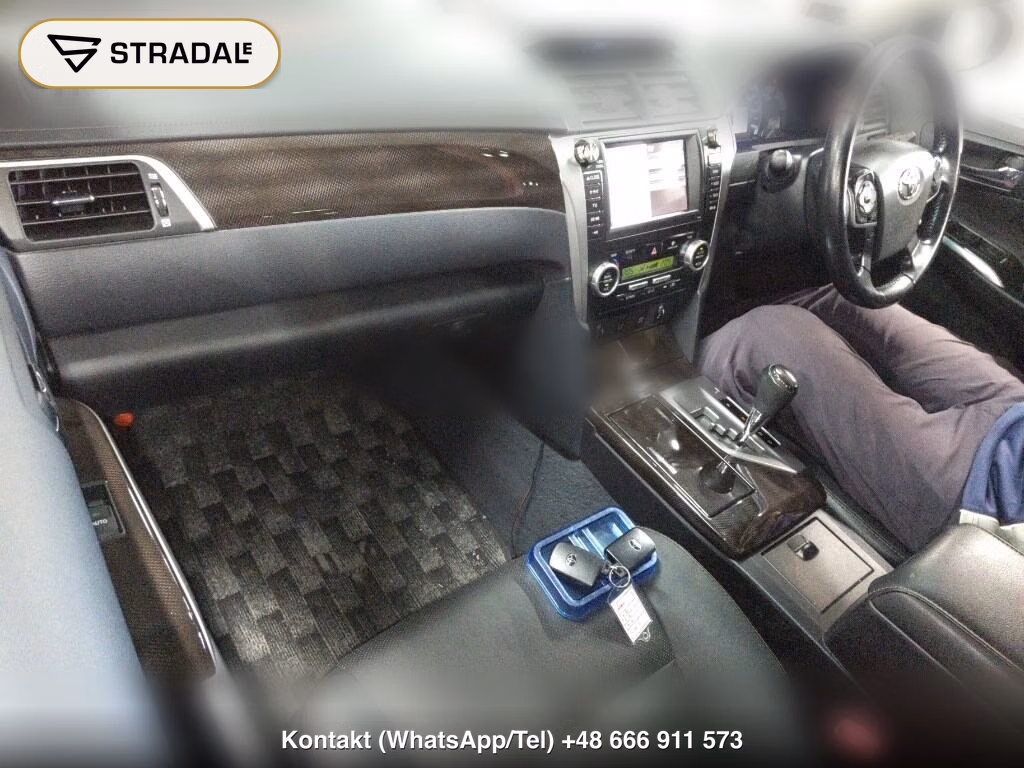 TOYOTA CAMRY 4D HYBRID LEATHER PACKAGE, miniaturka 4