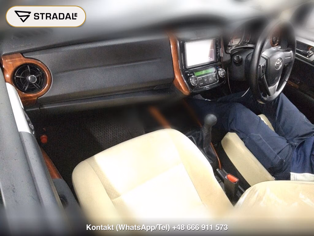 TOYOTA COROLLA AXIO 1.5G, miniaturka 4