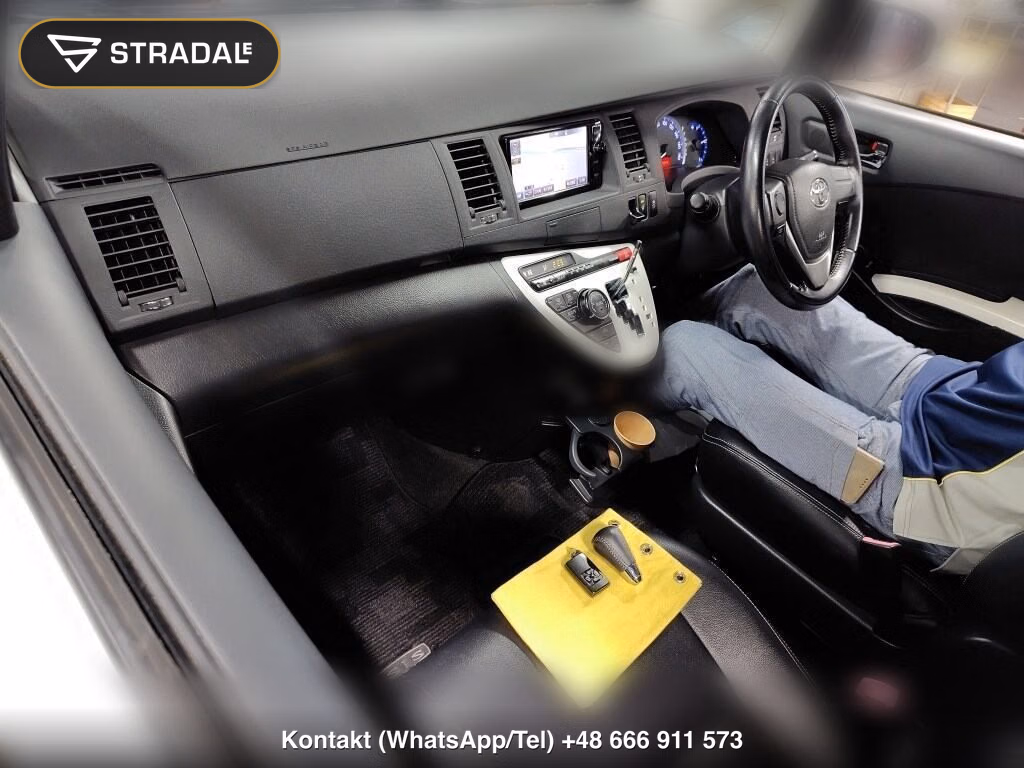 TOYOTA ISIS PLATANA V SELECTION BLANC, miniaturka 4