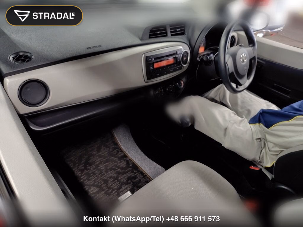 TOYOTA VITZ 5D F, miniaturka 4