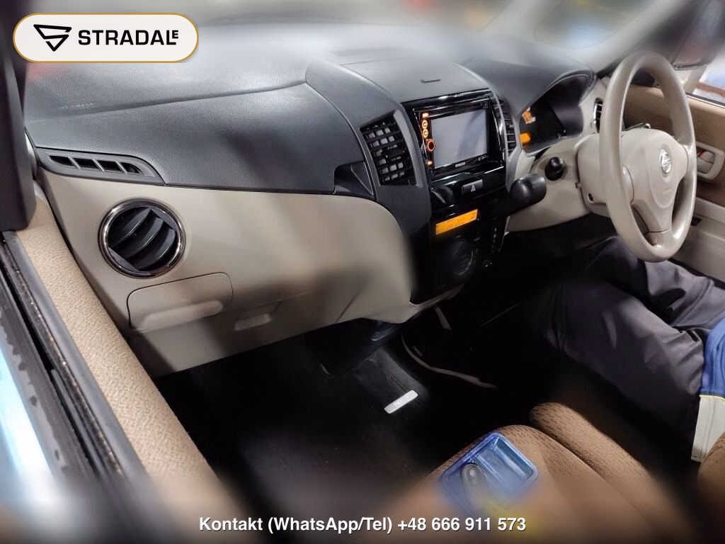 NISSAN ROOX G, miniaturka 4