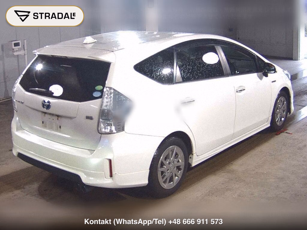 TOYOTA PRIUS ALPHA G TUNE BLACK, miniaturka 6