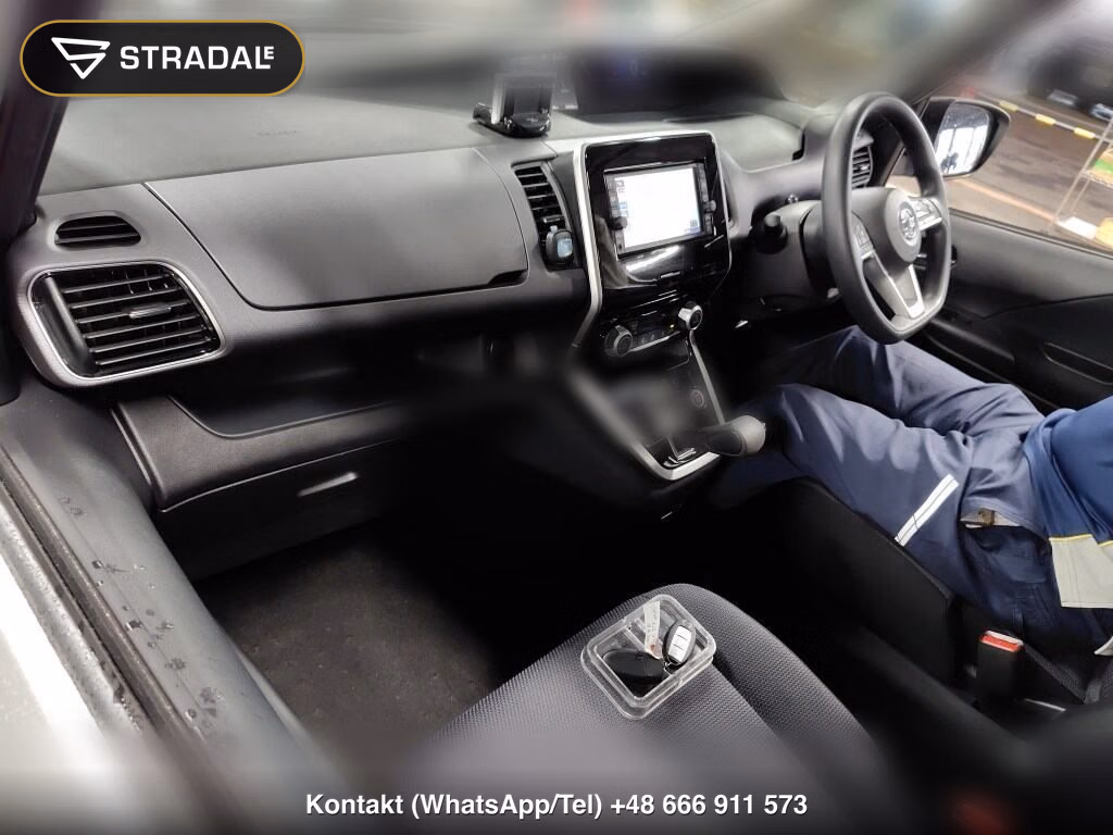 NISSAN SERENA 5D S, miniaturka 4
