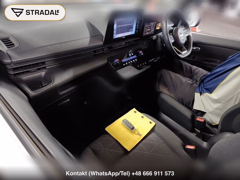 NISSAN SERENA 5D XV, miniaturka 4