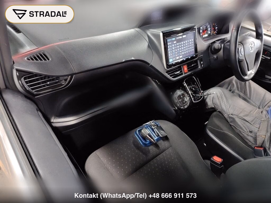 TOYOTA NOAH 4WD G, miniaturka 4