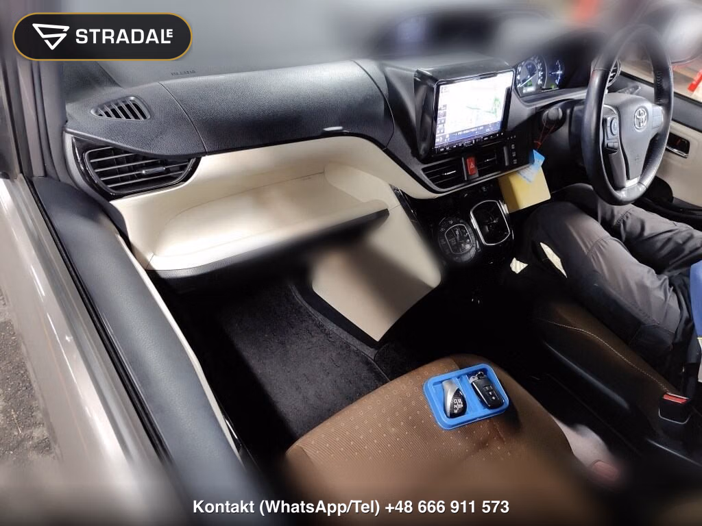TOYOTA NOAH HYBRID G, miniaturka 4