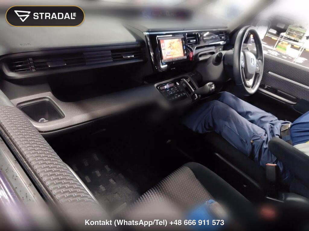 HONDA STEPWAGON SPADA 4WD SPADA, miniaturka 4