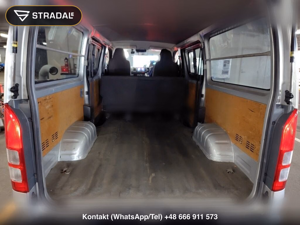 TOYOTA HIACE VAN 5D DX, miniaturka 4
