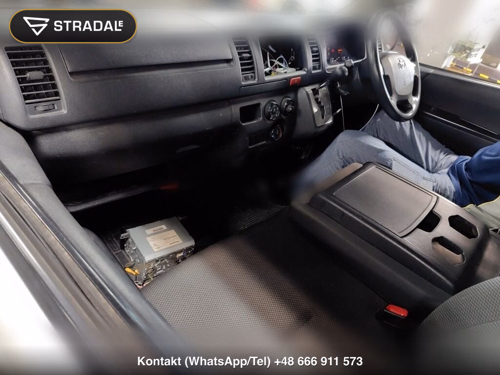 TOYOTA HIACE VAN 5D DX, miniaturka 7