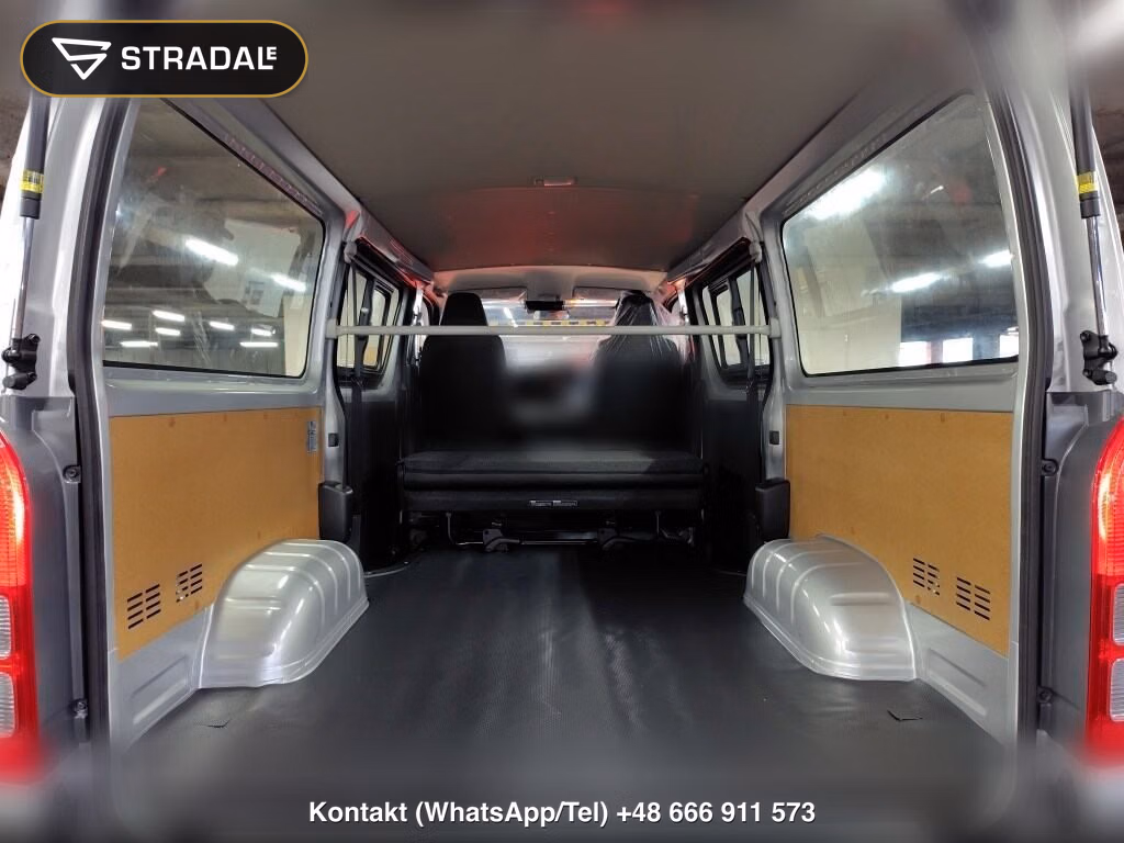 TOYOTA HIACE VAN 5D DX, miniaturka 4