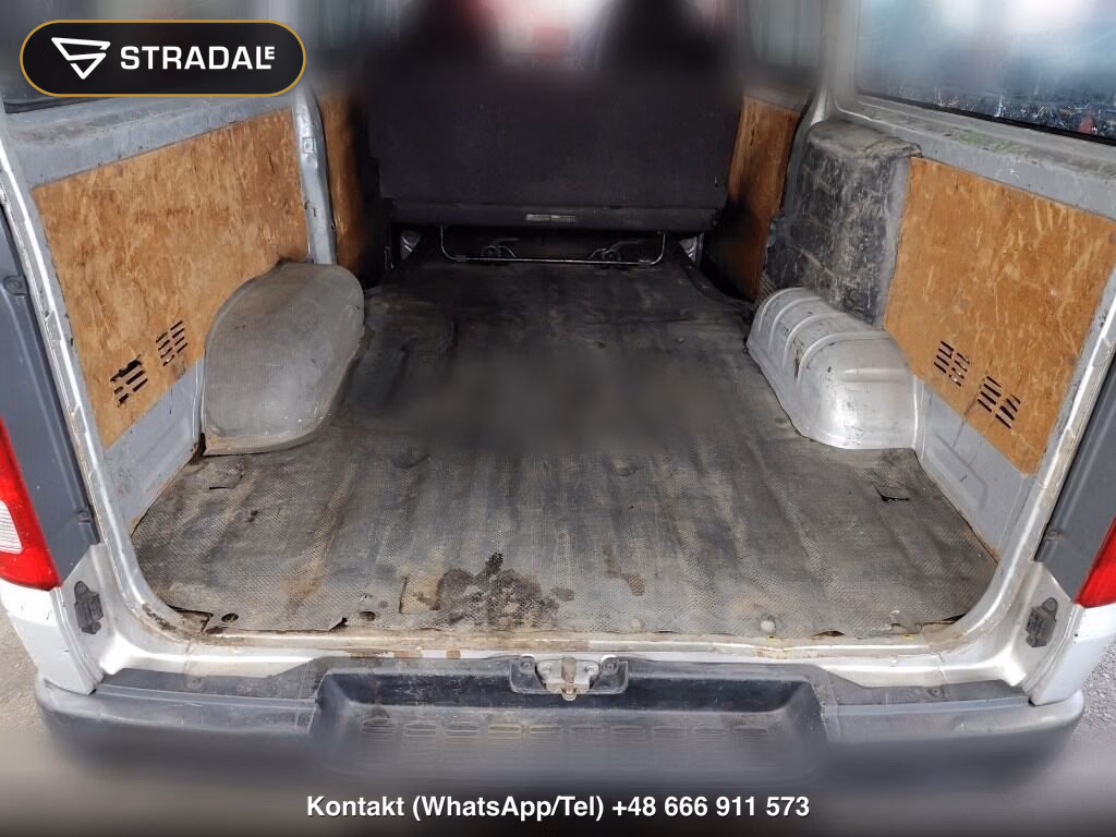 TOYOTA HIACE VAN 5D DX, miniaturka 4