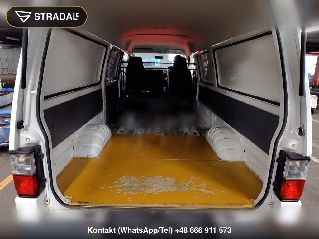 MAZDA BRAWNY VAN 4D, miniaturka 4