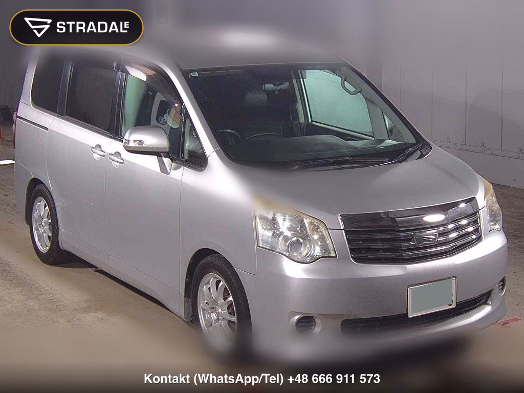 TOYOTA NOAH YY 2012, aukcja z Japonii, zdjęcie 1